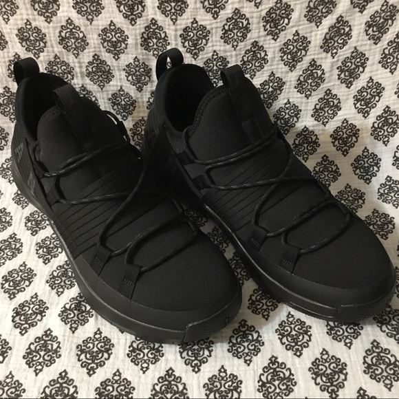 jordan trainer pro black